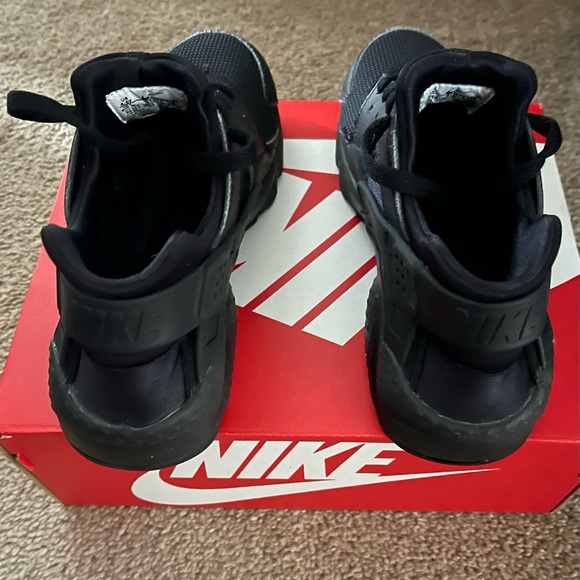 Nike Huarache - Picture 4 of 6